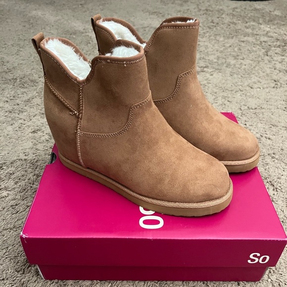 SO brown wedge fur lined slip on ankle boots - Picture 2 of 3